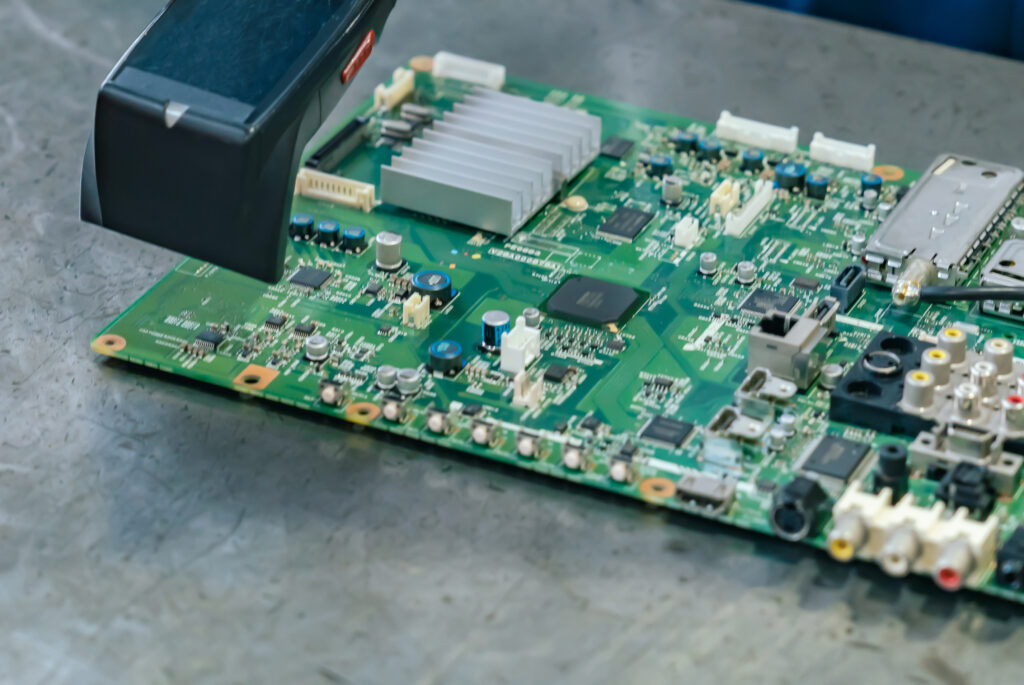 세이지 AI를 활용한 PCB 품질관리 예시